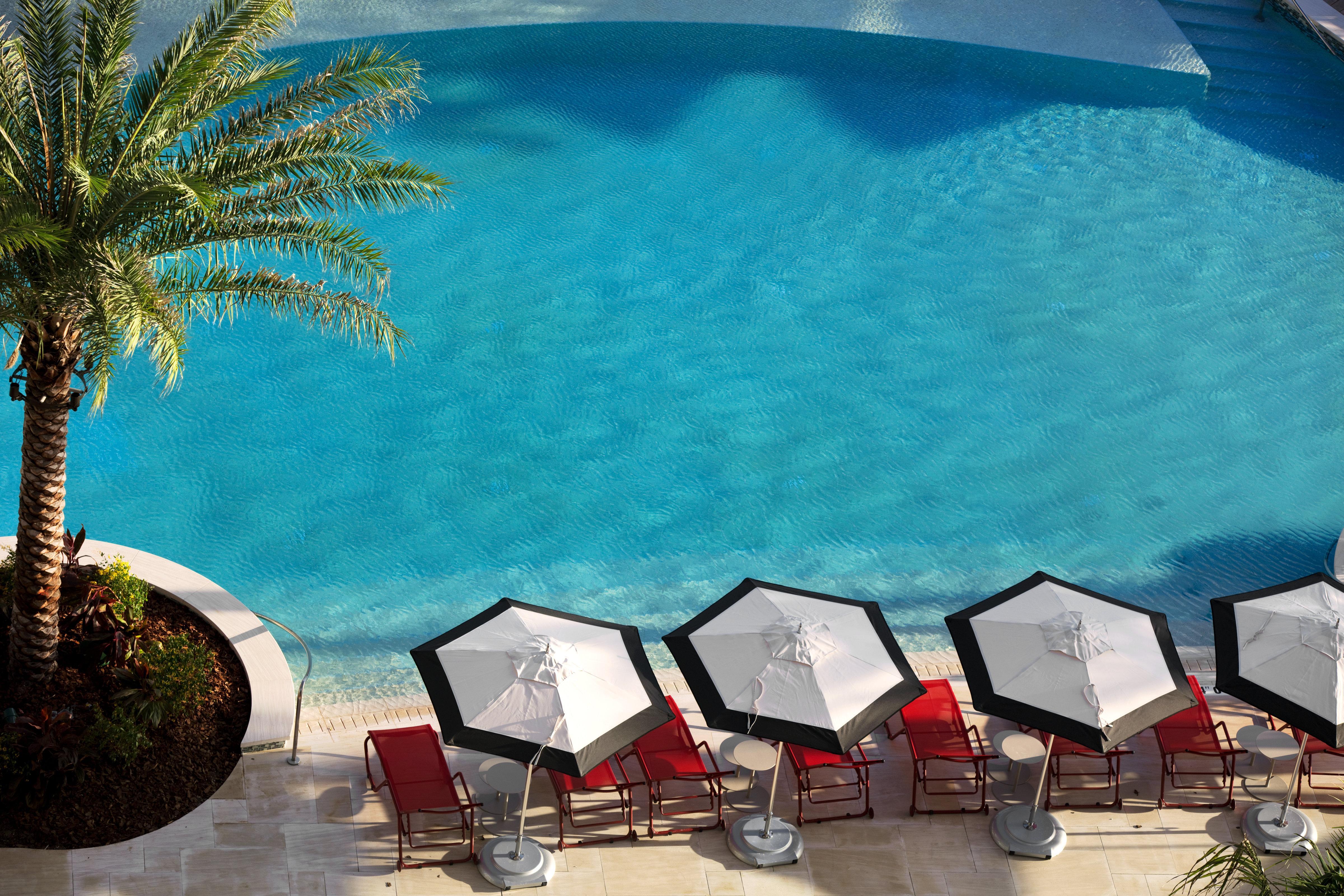 Kimpton Seafire Resort + Spa By Ihg West Bay Exteriör bild
