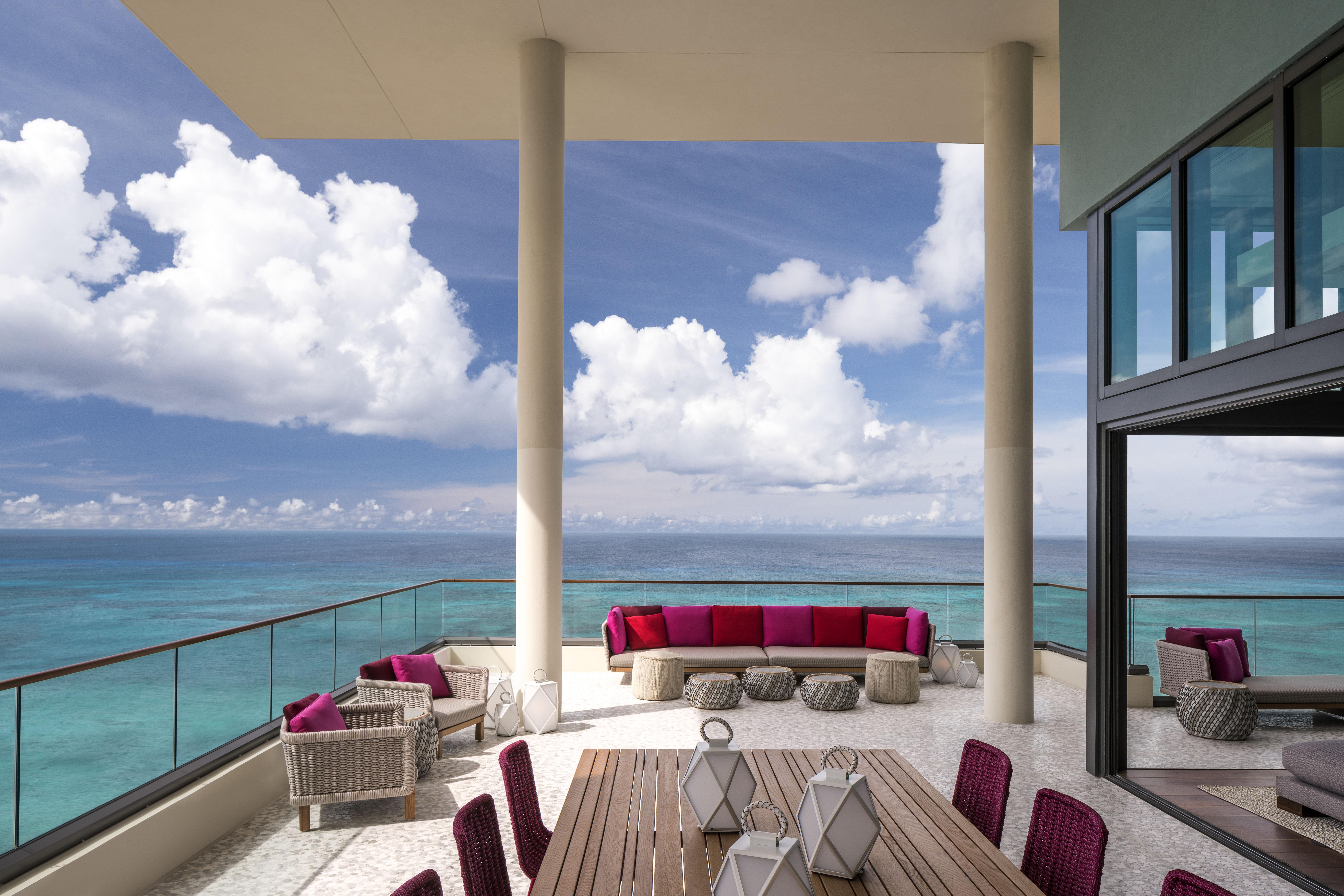Kimpton Seafire Resort + Spa By Ihg West Bay Exteriör bild
