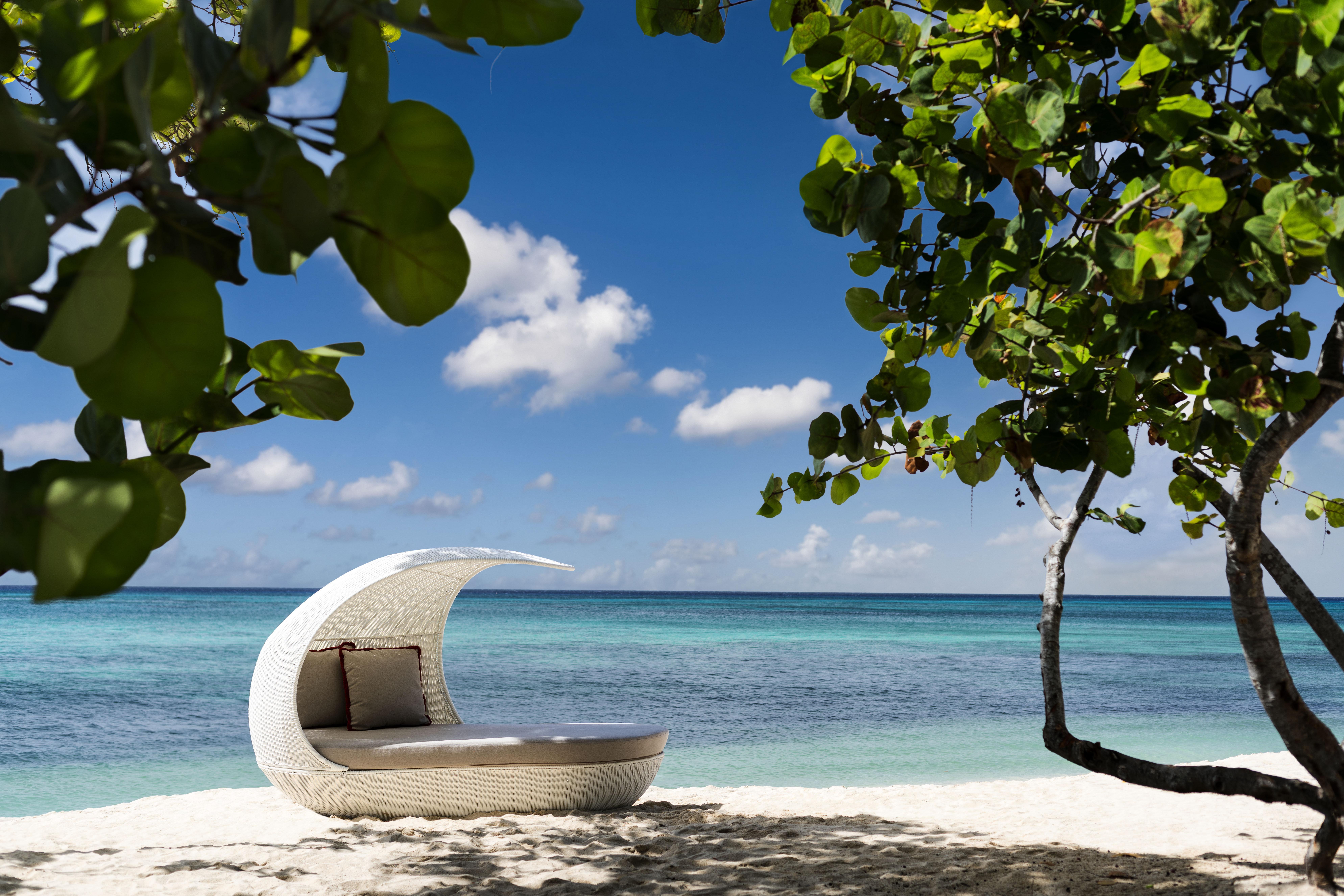 Kimpton Seafire Resort + Spa By Ihg West Bay Exteriör bild