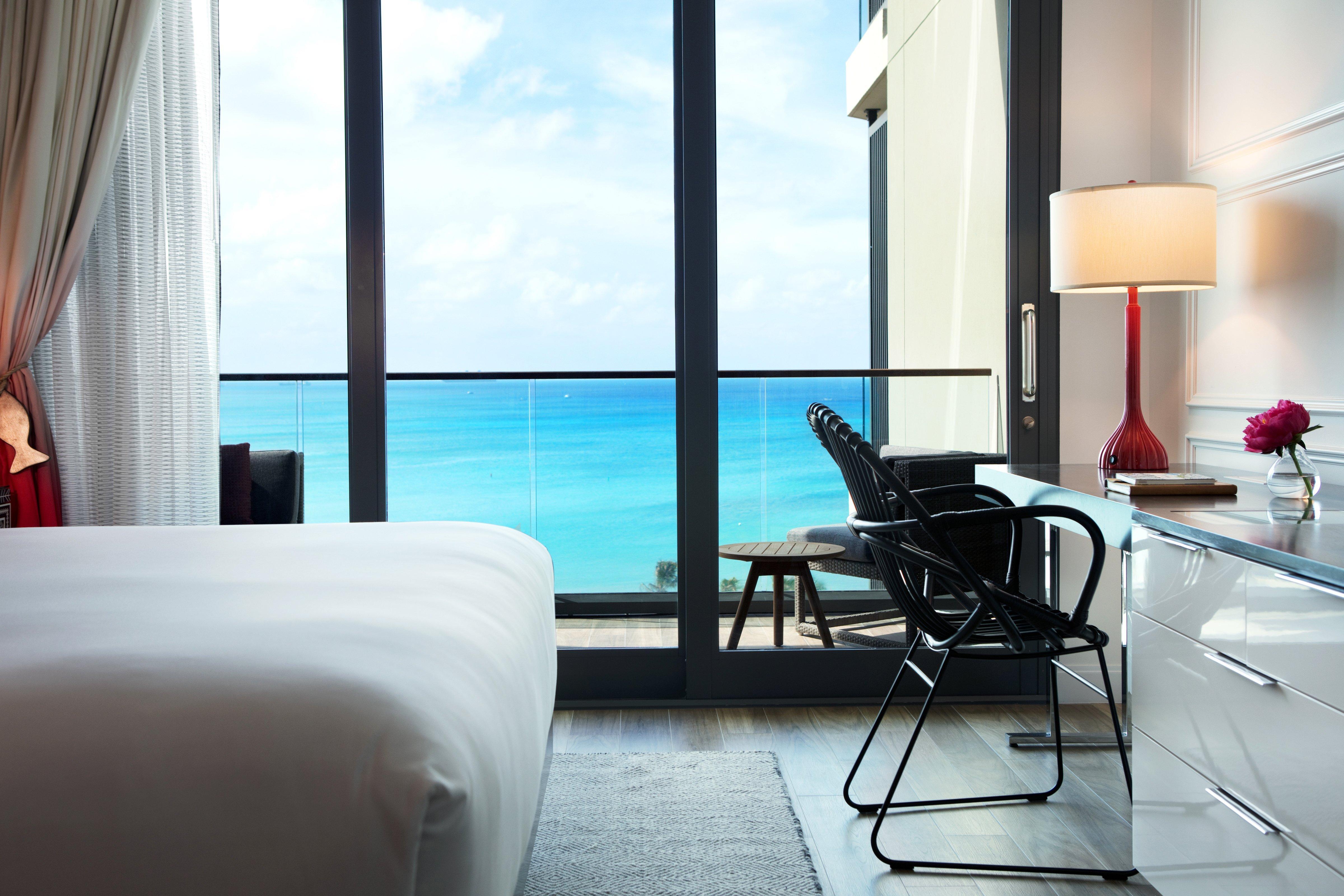 Kimpton Seafire Resort + Spa By Ihg West Bay Exteriör bild