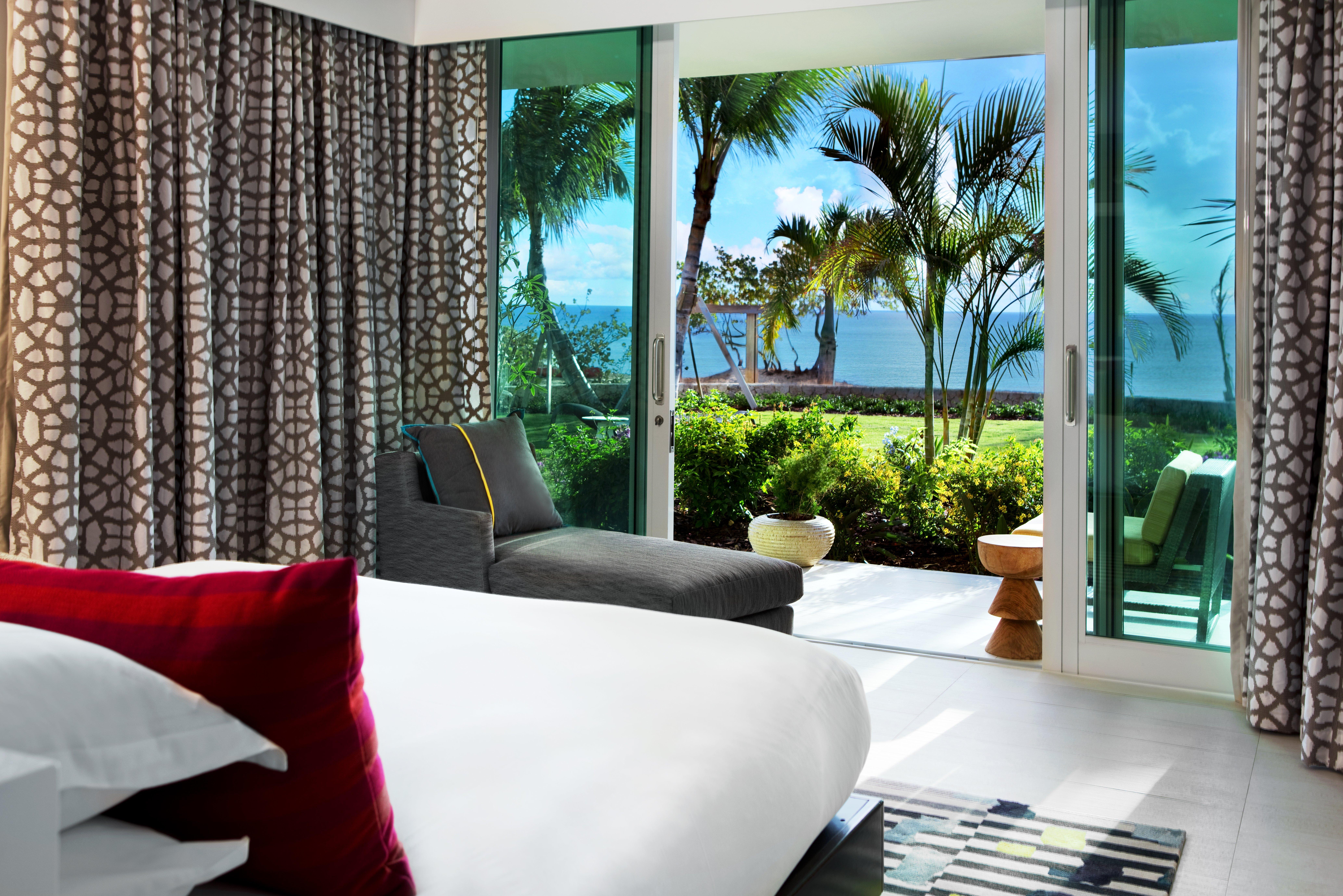 Kimpton Seafire Resort + Spa By Ihg West Bay Exteriör bild
