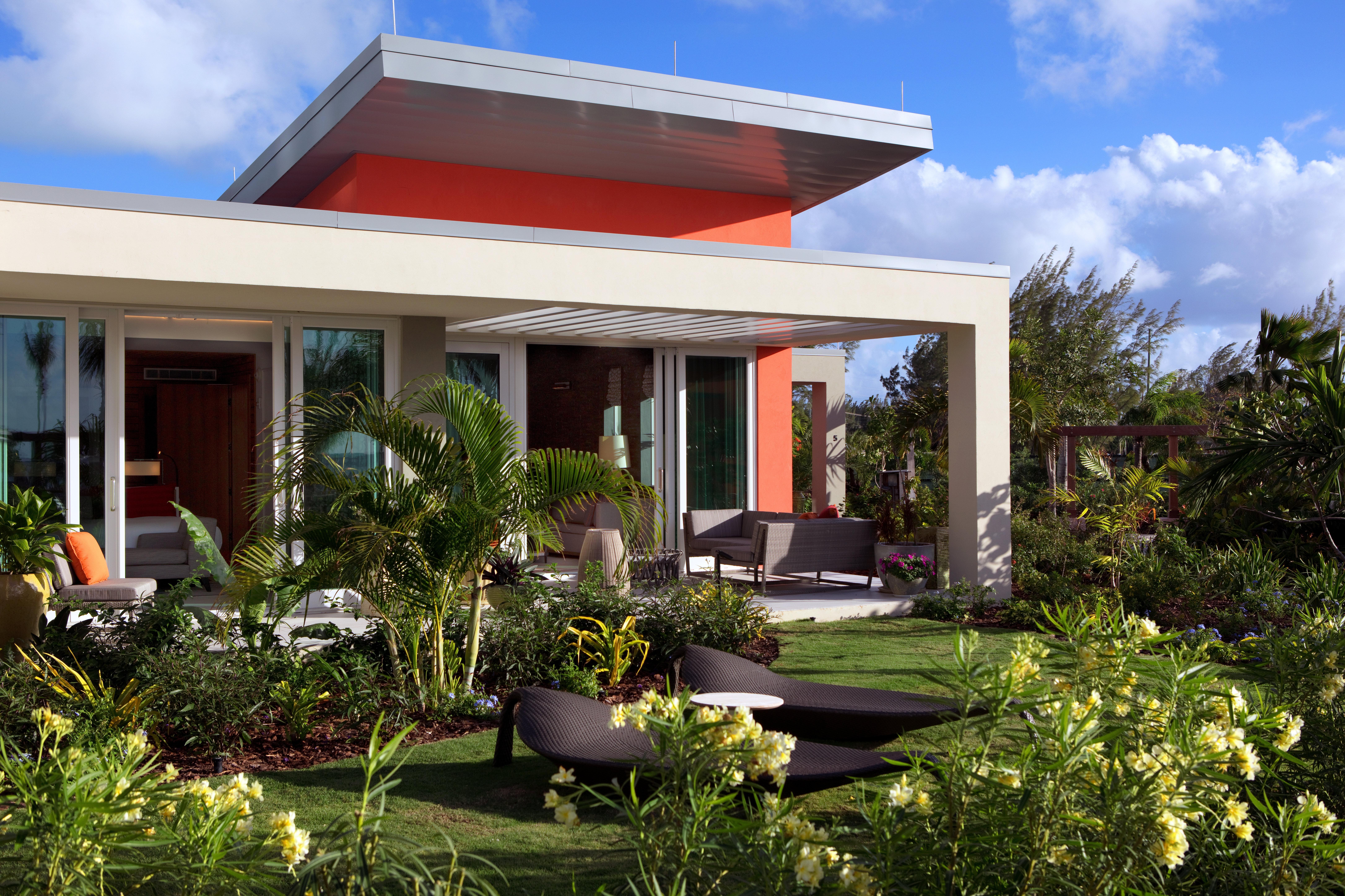 Kimpton Seafire Resort + Spa By Ihg West Bay Exteriör bild