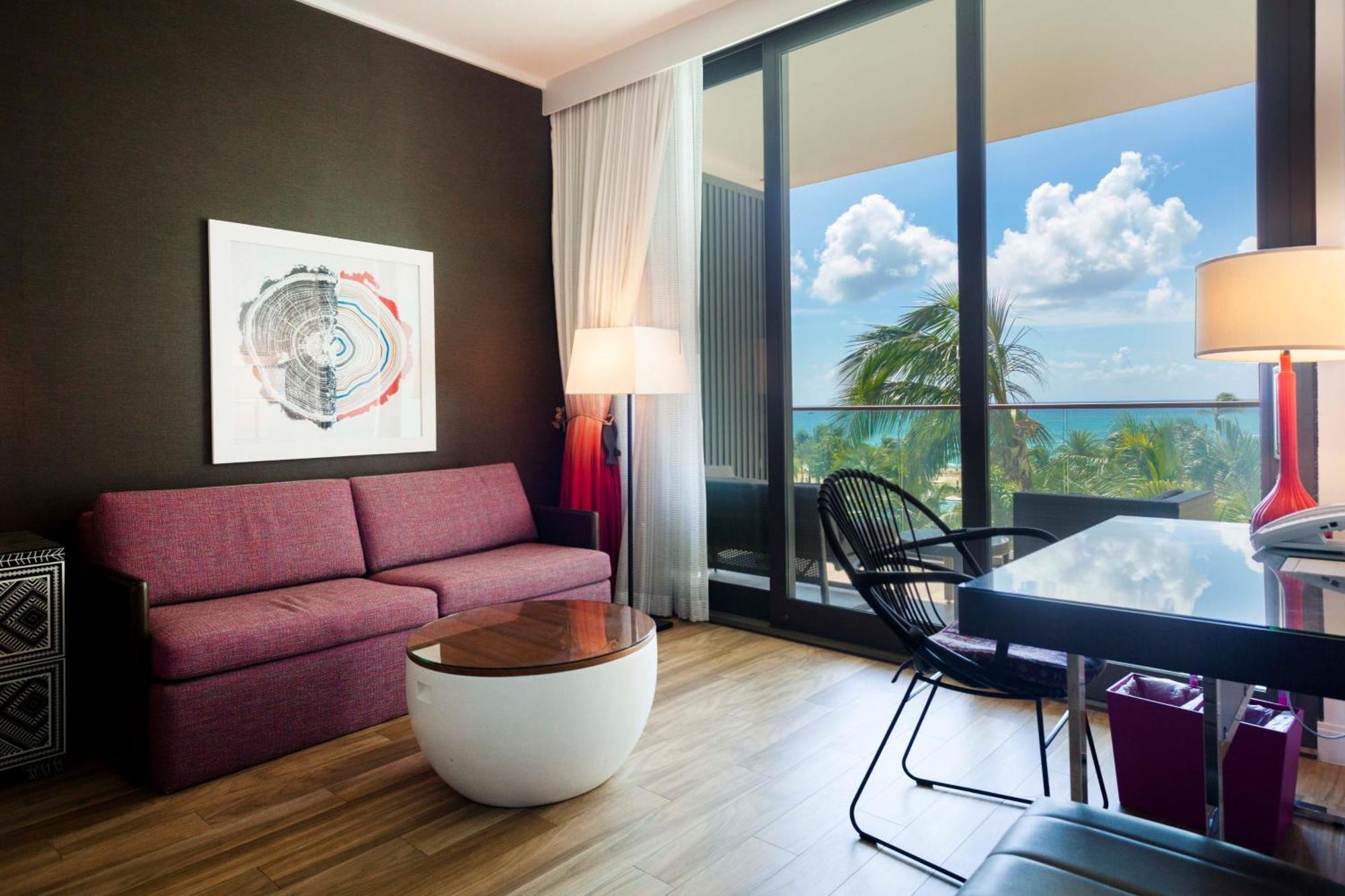 Kimpton Seafire Resort + Spa By Ihg West Bay Exteriör bild